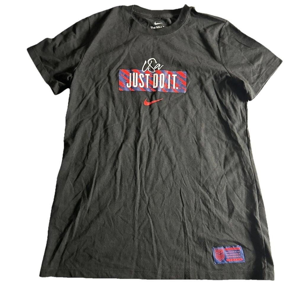 USA SOCCER National Team Nike Women’s T-Shirt Size‎ Medium
